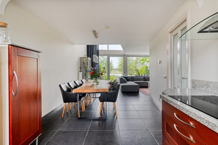 Foto 22 van Mostheuvelstraat 69