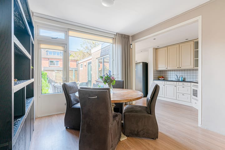 Photo 18 of Herman Heyermansstraat 15