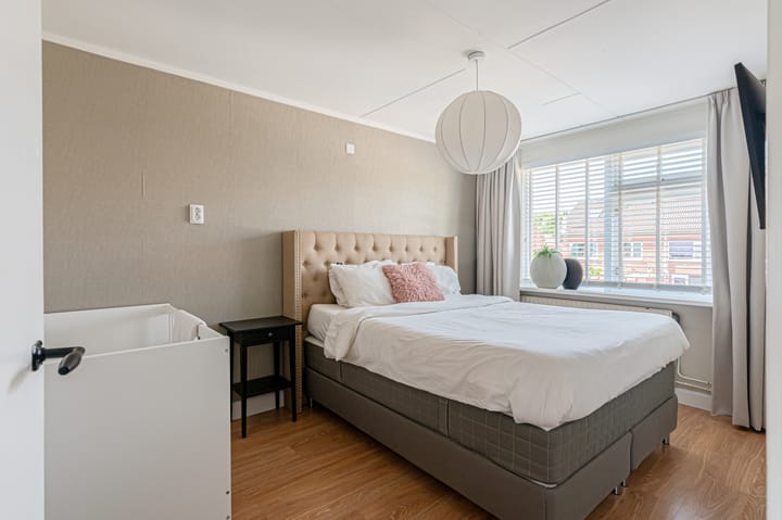 Photo 30 of Herman Heyermansstraat 15