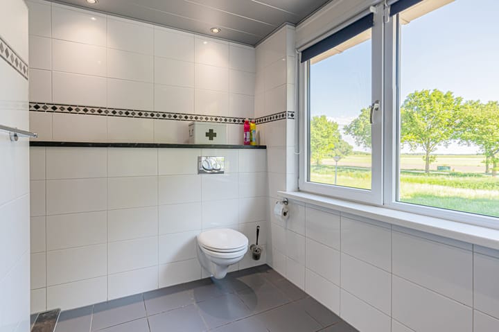 Photo 35 of Herman Heyermansstraat 15