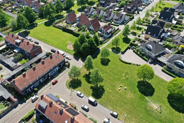 Foto 33 van Anemoonstraat 15