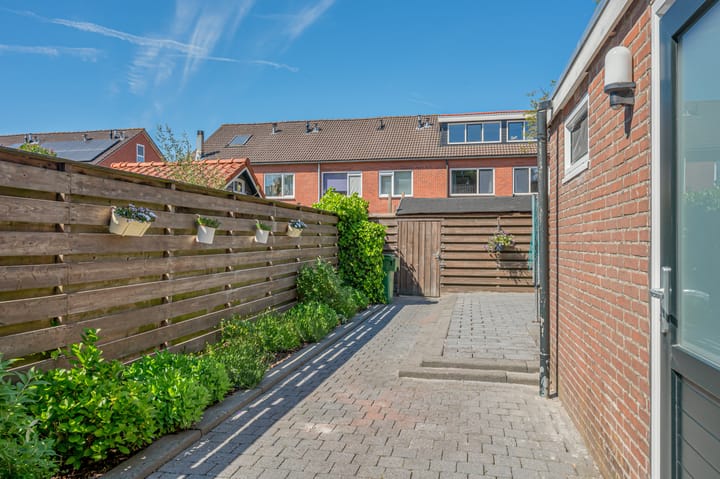 Photo 42 of Herman Heyermansstraat 15