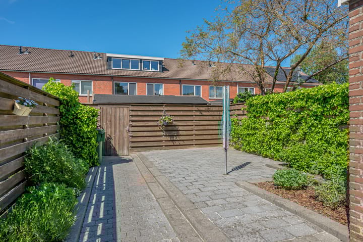 Photo 44 of Herman Heyermansstraat 15