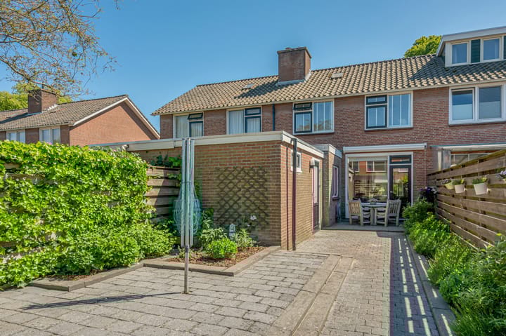 Photo 45 of Herman Heyermansstraat 15
