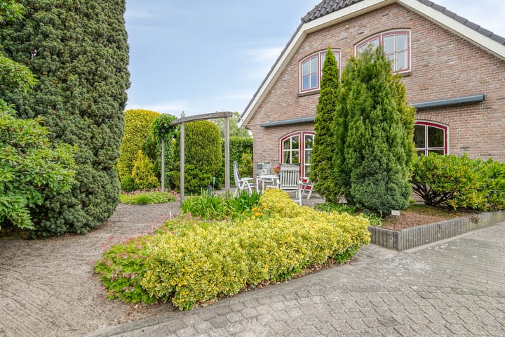 Foto 34 van Baljuw 6