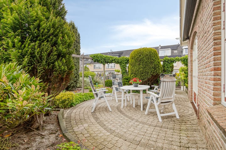 Foto 40 van Baljuw 6