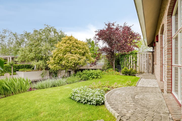 Foto 42 van Baljuw 6