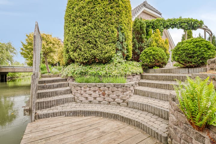 Foto 45 van Baljuw 6