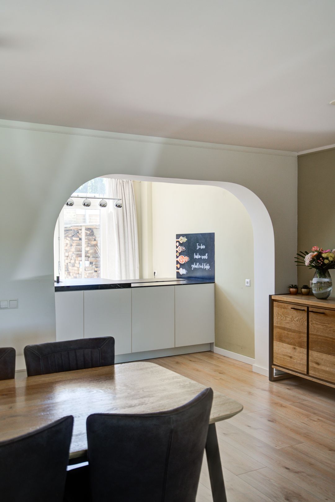 Photo 17 of Regentenstraat 17