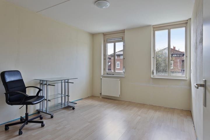 Foto 24 van Otello 87