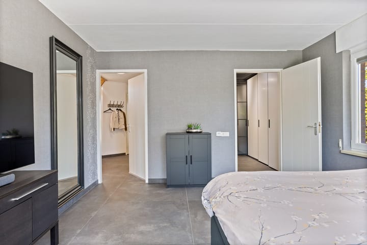 Foto 26 van Molenwijk OZ 42