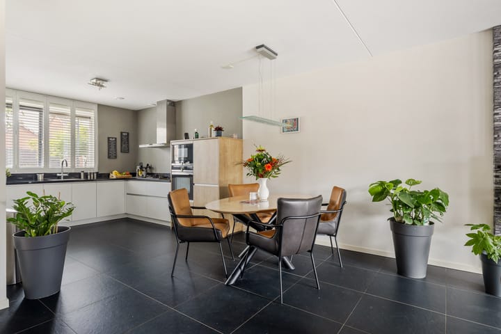 Photo 7 of Narcislaan 41