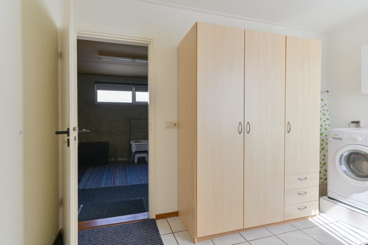 Photo 37 of Hoofdkanaal WZ 39