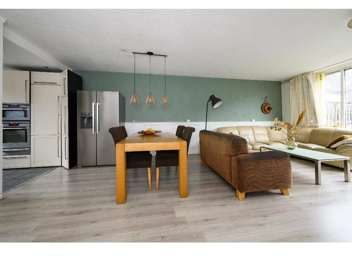 Photo 6 of Erik Satiestraat 12