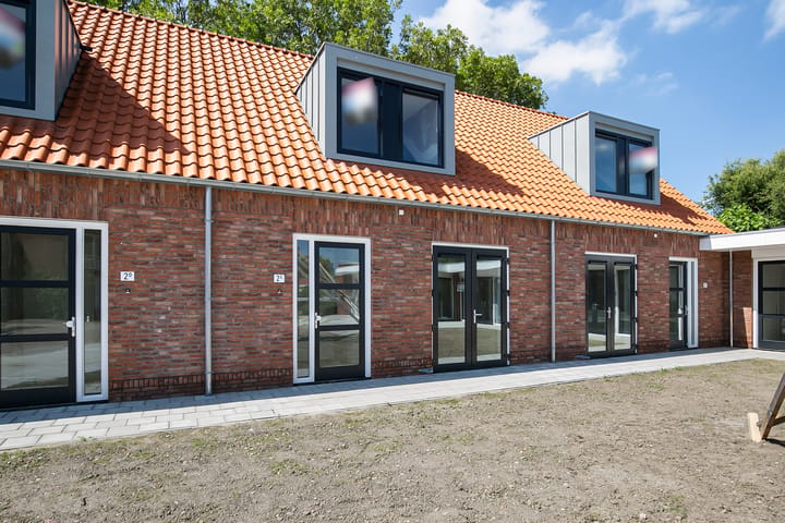 Photo 3 of Deltastraat 2-C