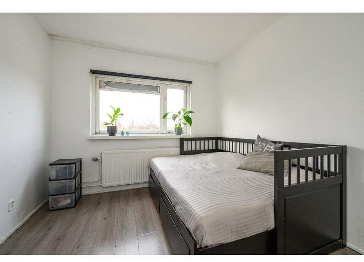 Photo 11 of Erik Satiestraat 12