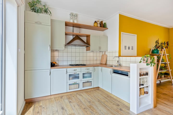 Photo 5 of Hagedoornstraat 14-A