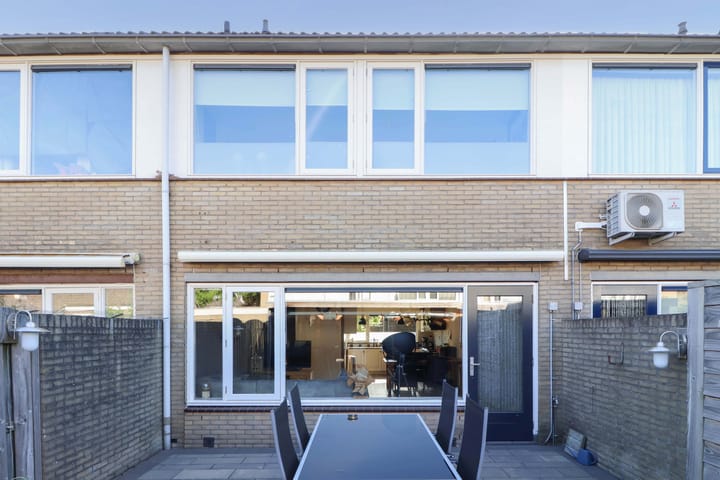 Foto 2 van Bizetstraat 29