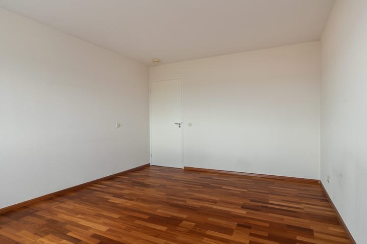 Foto 11 van Avenue Ceramique 26-P