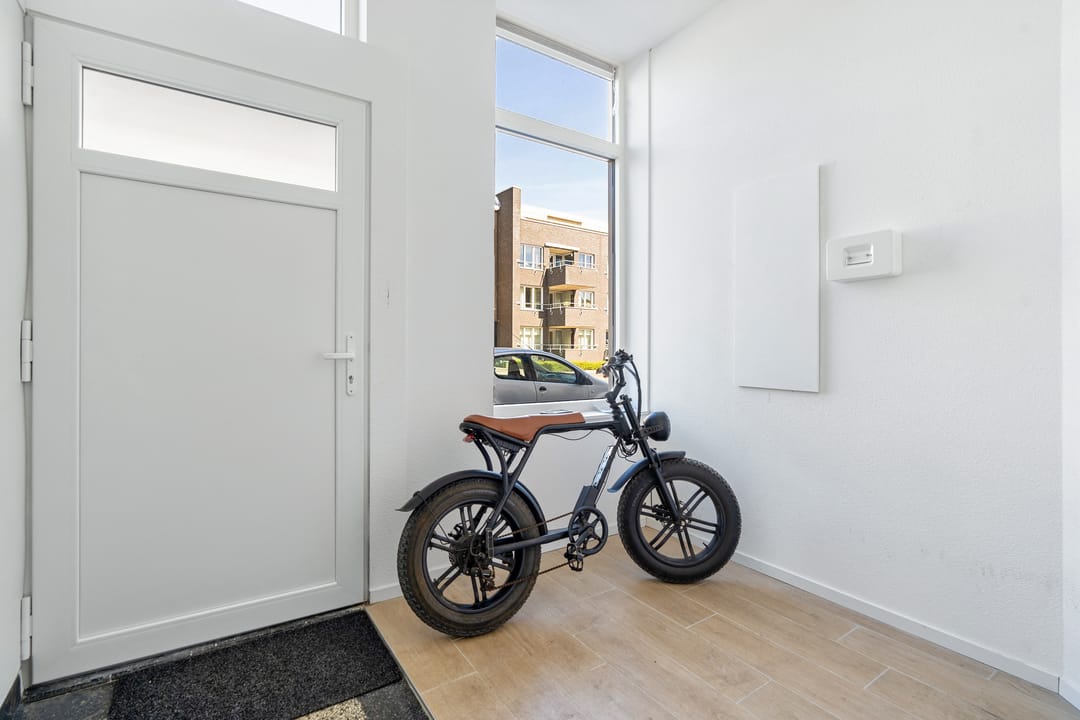 Foto 2 van Scharnerweg 13-B01