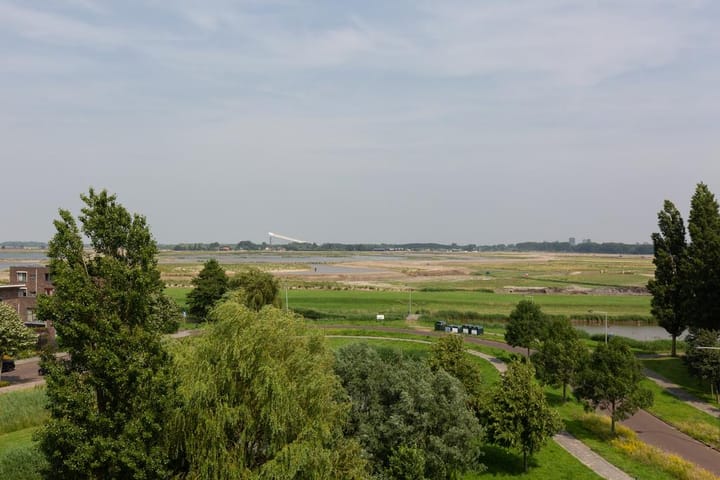 Foto 19 van Houtkade 41