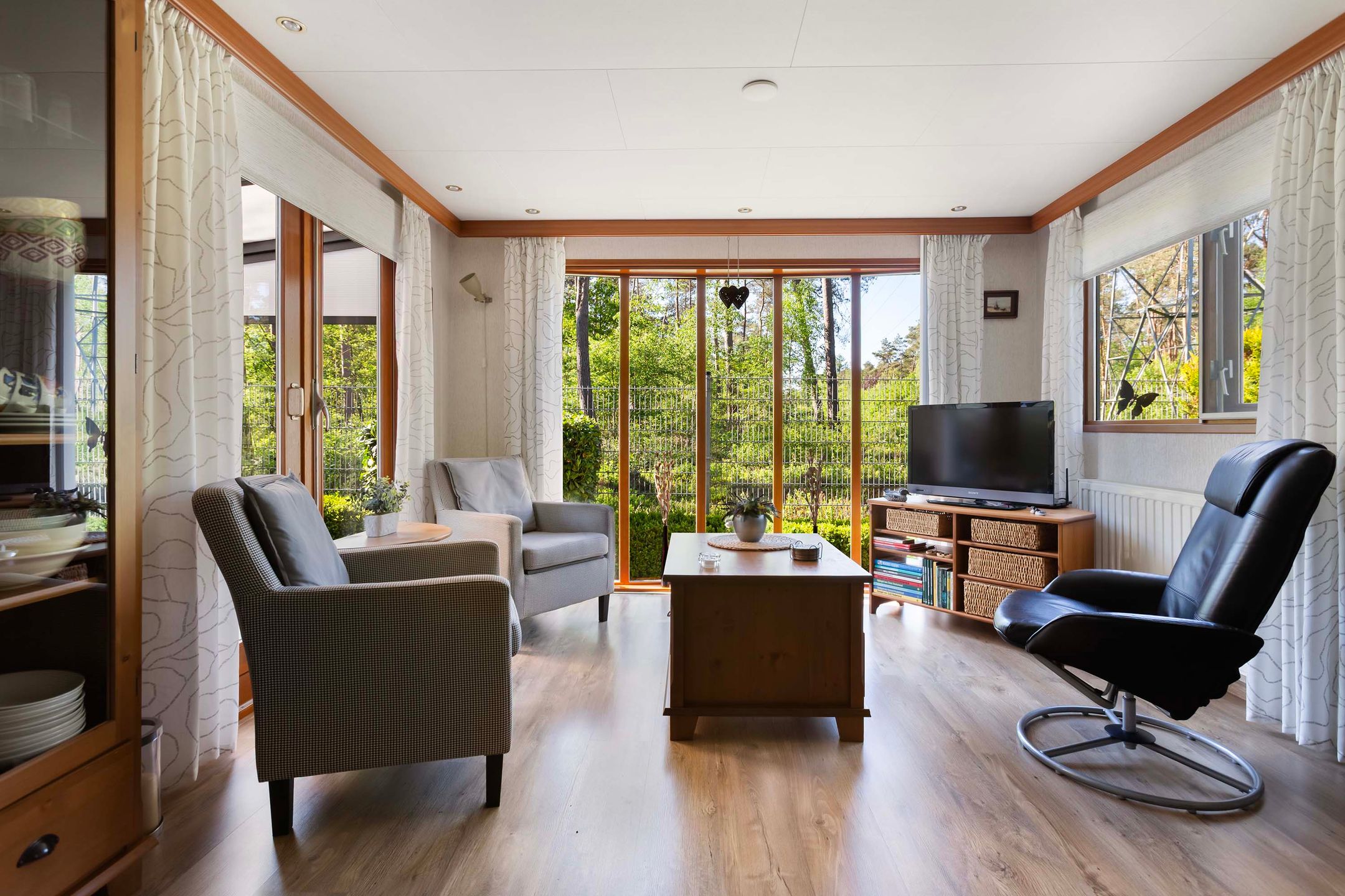 Foto 6 van Klein Paradijs 70-52