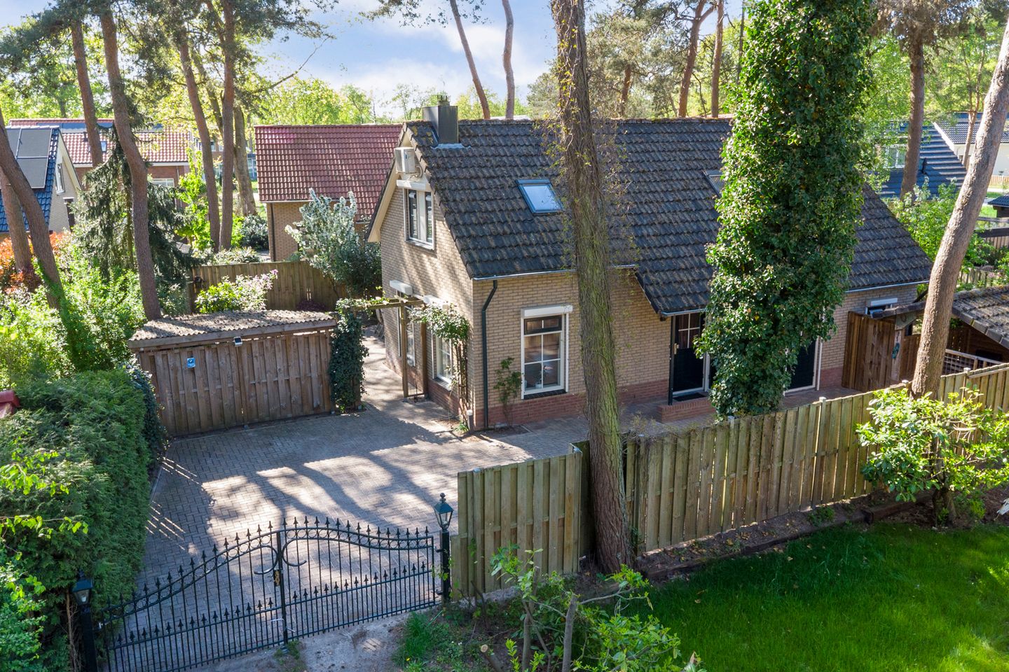 Foto 50 van Paaslohof 15