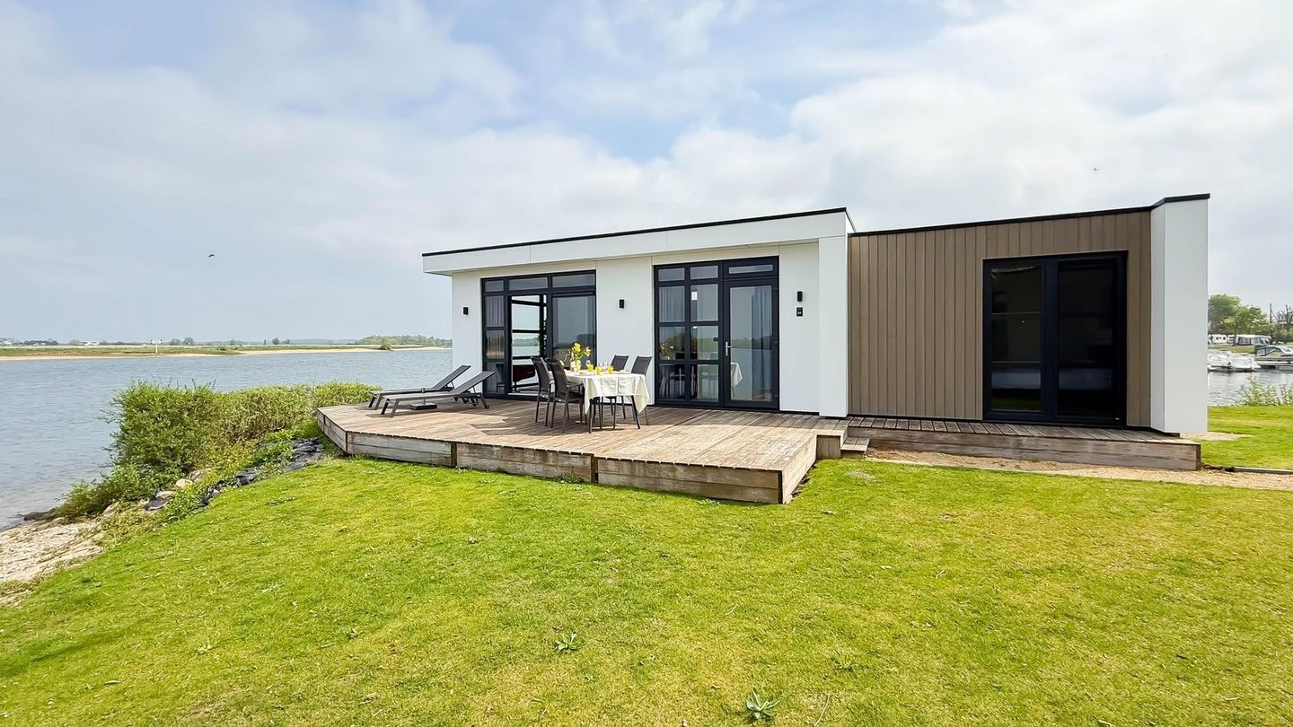 Photo 1 of Rijnbandijk 36-9