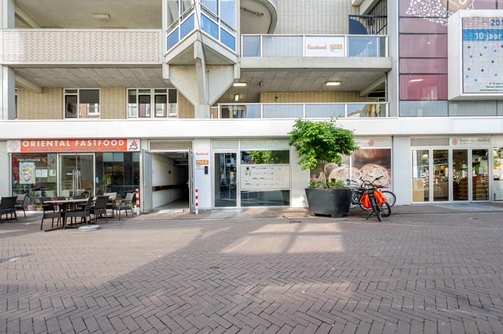 Foto 8 van Uitstraat 68