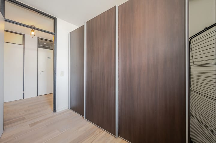 Foto 23 van Uitstraat 68