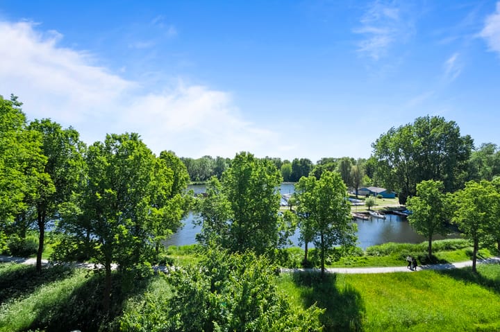 Photo 11 of Leusdenhof 390