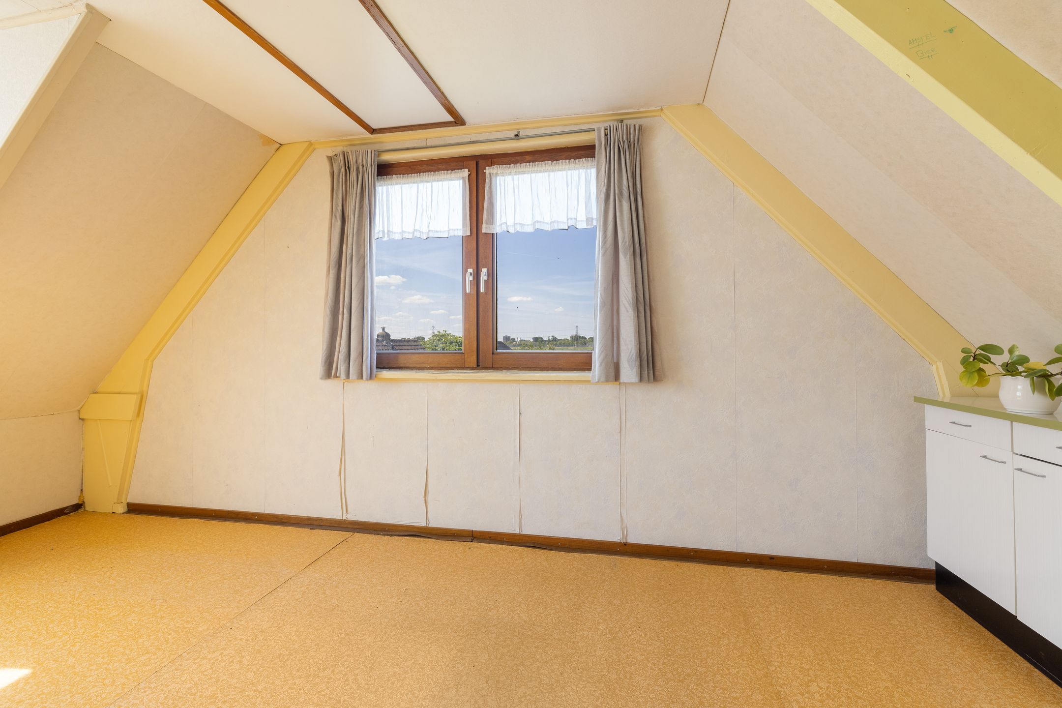 Photo 27 of Noordeinde 15