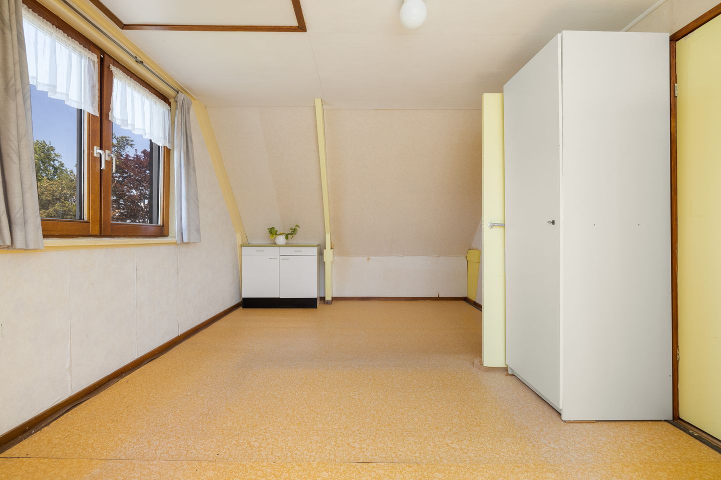 Photo 29 of Noordeinde 15