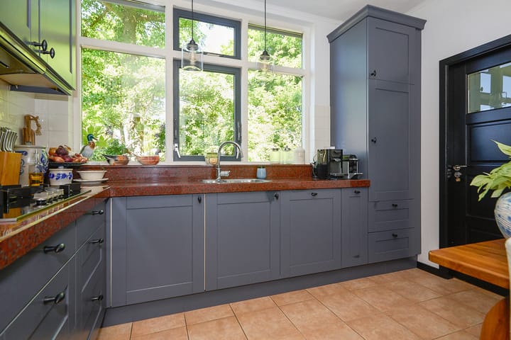 Foto 27 van Middenweg 9