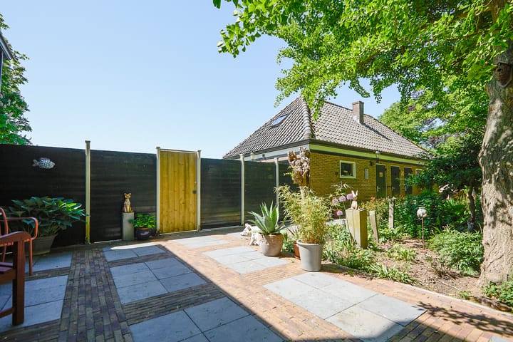 Foto 44 van Middenweg 9