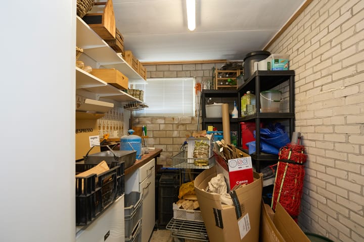 Foto 54 van Middenweg 9