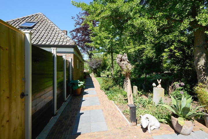 Foto 45 van Middenweg 9