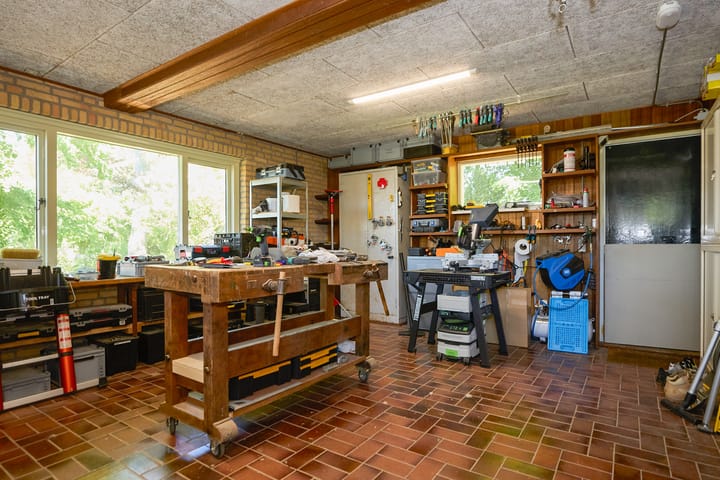 Foto 55 van Middenweg 9