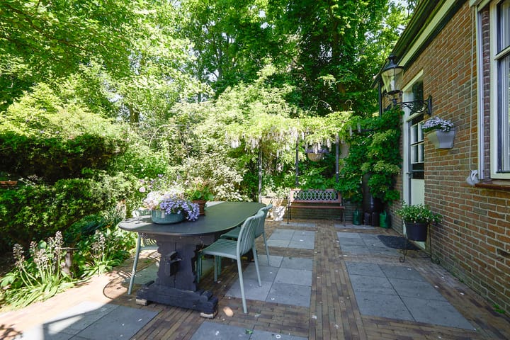 Foto 64 van Middenweg 9