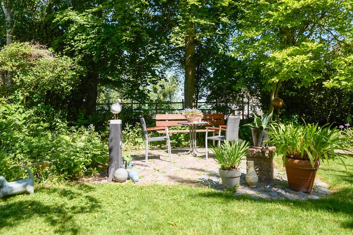 Foto 65 van Middenweg 9