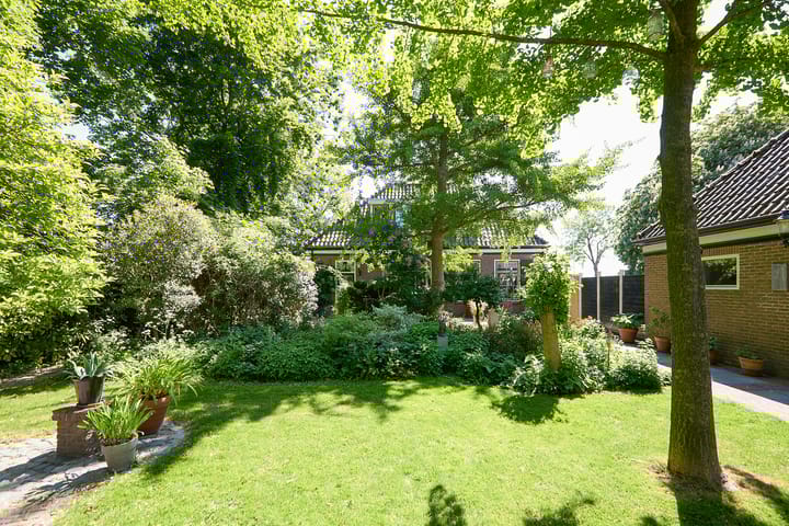 Foto 66 van Middenweg 9