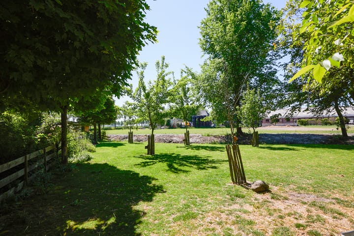 Foto 79 van Middenweg 9