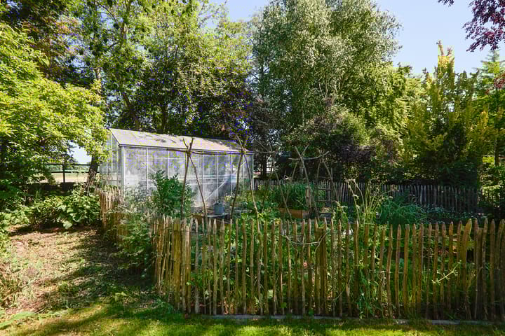 Foto 81 van Middenweg 9