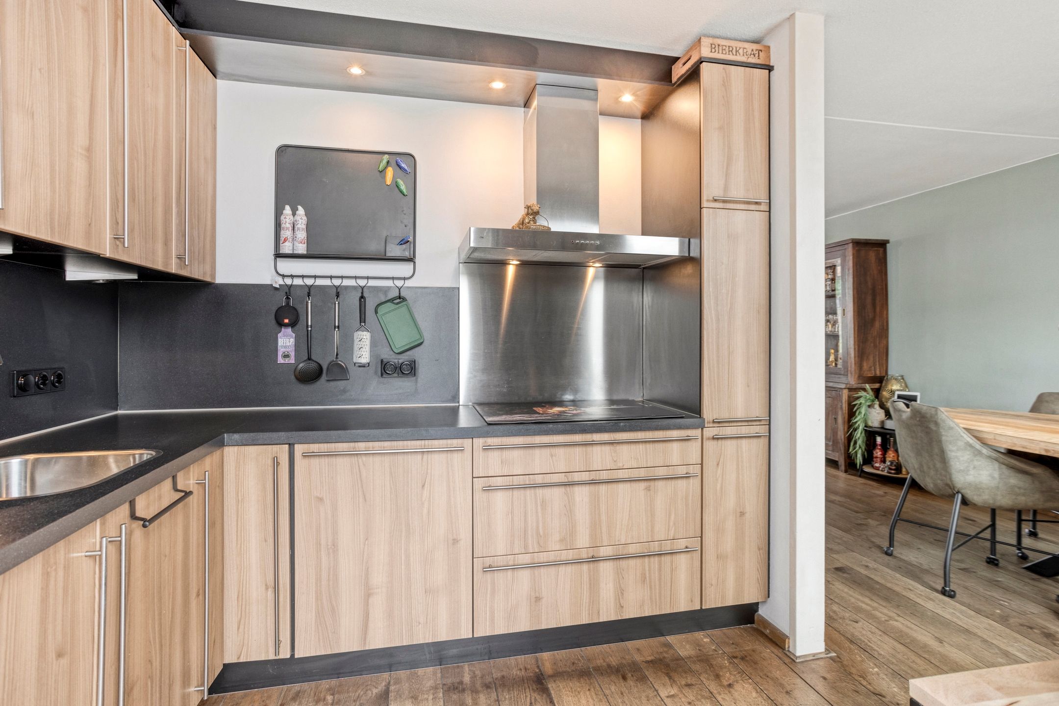 Photo 12 of Clapvaeren 18