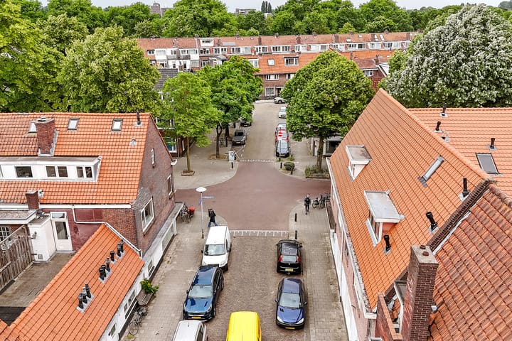 Foto 10 van Linnaeusstraat 64