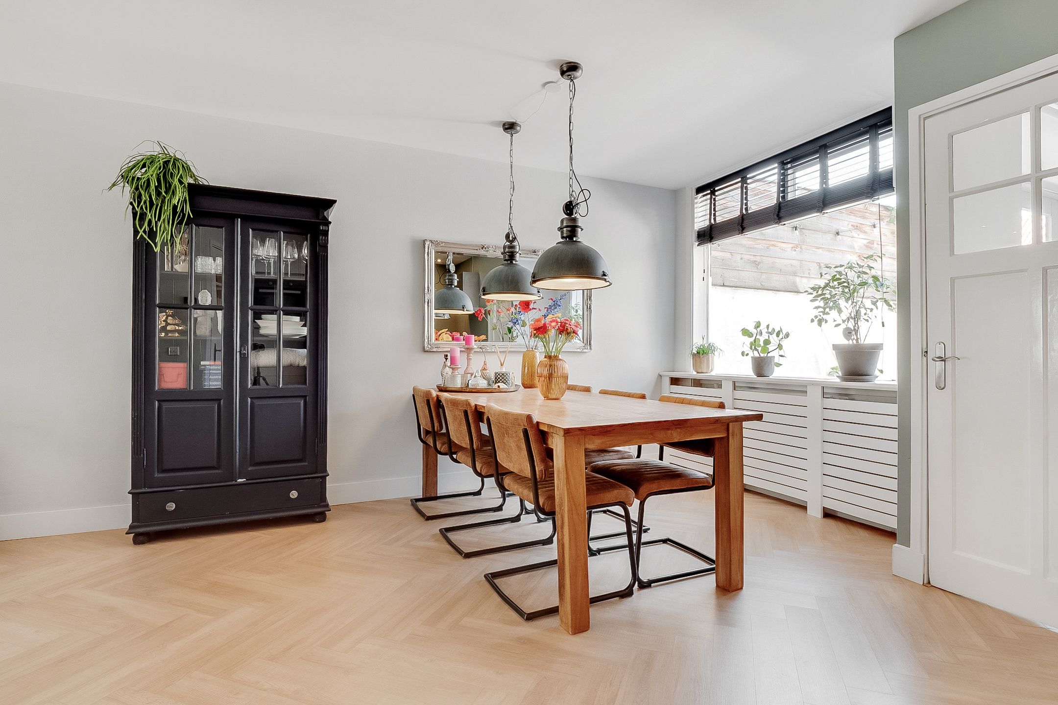 Foto 21 van Linnaeusstraat 64