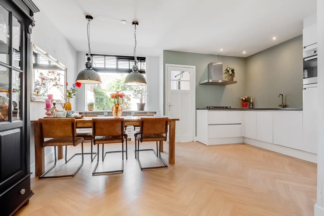 Foto 31 van Linnaeusstraat 64