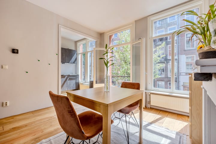 Photo 5 of Rustenburgerstraat 300-A