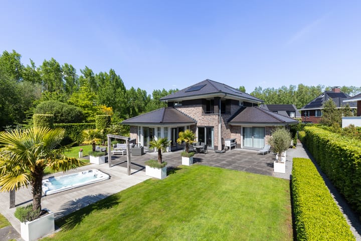 Foto 1 van Pieter Klobbaertlaan 4-A