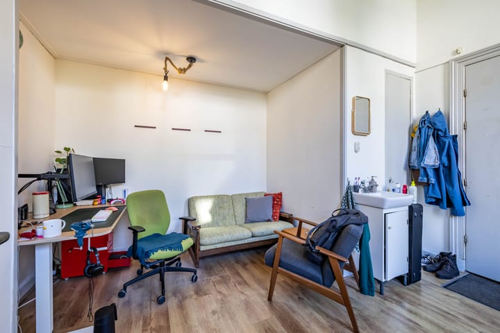 Photo 11 of Jacobstraat 8